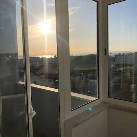 Cozy 3 Bedroom In Front Of The Subway * Lizbona